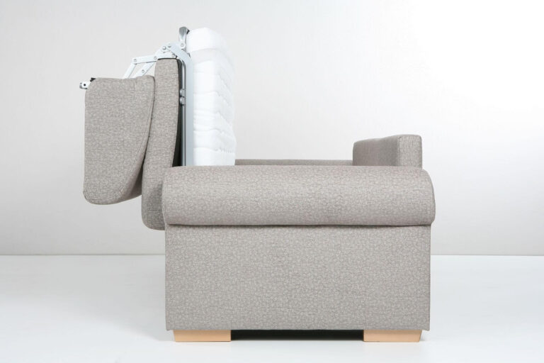 TINA pohovka na každodenní spaní